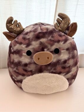 Jumbo Gregor Squishmallow 24” 🫎